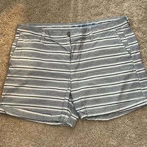 Gap • striped khakis